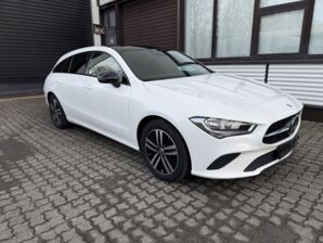 Mercedes Benz CLA 220 d Shooting Brake Progressive / Panorama