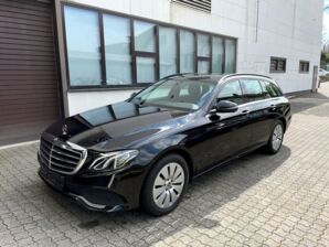 Mercedes Benz E 220 d T