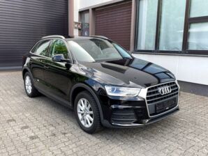 AUDI Q3 2,0 TDI S-Line Sportfahrwerk