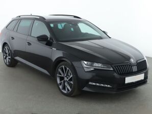 Skoda Superb 2,0 TDI Combi Sportline 4x4 / AUT / VIRTUAL