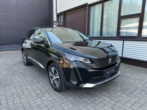 Peugeot 3008 Blue HDI 130 Allure Pack / AUT / NAVI / VIRTUAL